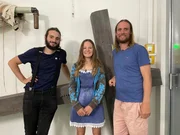 Sophie mit den beiden Jesusdarstellern Rochus (l.) und Frederik (r.)