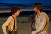 William Evans (Logan Lerman) ist mit den Entscheidungen seines Vaters Dan Evans (Christian Bale) nicht einverstanden.