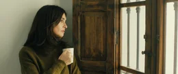 Claudia Gracia (Paz Vega) hat, angesichts des tragischen Verlusts ihres Sohnes Diego, mit psychischen Problemen zu k&auml;mpfen.