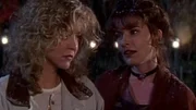Monica (Roma Downey) hilft megan (Nancy Allen)