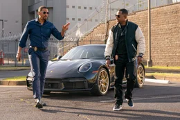 L - R: Will Smith als Mike Lowrey, Martin Lawrence als Marcus Burnett