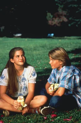 Eigentlich macht sich Nick (Austin O'Brien, re.) nichts aus M&auml;dchen - bis er Vada (Anna Chlumsky, li.) kennen lernt ...