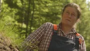 Anni Fichtner besitzt 180 Hektar Bergwald. Von ihrem Vater hat sie gelernt, wie man einen Wald bewirtschaftet, damit er &uuml;ber Generationen hinweg erhalten bleibt.