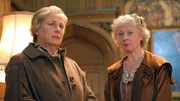 Pam Ferris (Elspeth McGillicuddy,l) und Miss Marple (Geraldine McEwan,r)