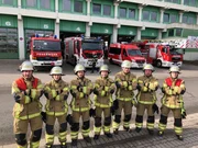 In dieser Doku-Reihe geht es um die gef&auml;hrliche Arbeit von Feuerwehrleuten. Kaerateams sind bei Eins&auml;tzen der Notfallretter der Feuerwehrwachen Krefeld, Delmenhorst und Dortmund dabei.