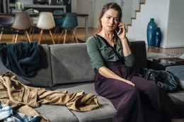 Katharina (Henriette Richter-R&ouml;hl) erkennt, dass sie Mist gebaut hat.
