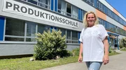Braucht viel Energie als Kreativ-Betreuerin an der Produktionsschule auf dem D&auml;nholm: Christine Peters hat die Sonne im Herzen.