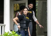 Special Agent Maggie Bell (Missy Peregrym), Special Agent Omar Adom 'OA' Zidan (Zeeko Zaki)