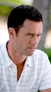 Michael Westen (Jeffrey Donovan) sch&ouml;pft Verdacht. Wie lassen sich die Morde an so vielen  landeseigenen Spionen erkl&auml;ren?
