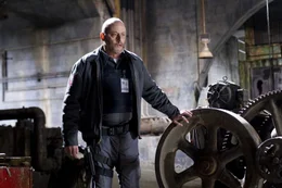 Schon bald muss Quinn (Jean Reno) einsehen, dass der scheinbar idiotensichere Plan, der durch einen unvorhergesehenen Zeugen durchkreuzt wurde, v&ouml;llig au&szlig;er Kontrolle geraten ist ...
