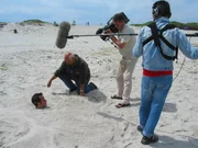 Aufnahmen am Strand von Helgoland mit Willi und dem Seehundsch&uuml;tzer Dieter.