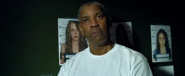 Joe 'Deke' Deacon (Denzel Washington)