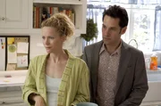 Debbie (Leslie Mann, l.) hat ziemlich gro&szlig;e Sorgen: ihr Ehemann Pete (Paul Rudd, r.) scheint fremdzugehen und ihre Schwester schwanger zu sein ...