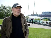 Konrad Lorenz w&auml;chst im St. Pauli der Nachkriegszeit auf.