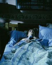 Durch die st&auml;ndigen Anfeindungen seitens Lois, plagen Hal (Bryan Cranston) Albtr&auml;ume: Er tr&auml;umt, dass er bei Jesus auf der Couch liege ...