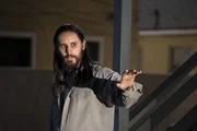 Albert Sparma (Jared Leto).