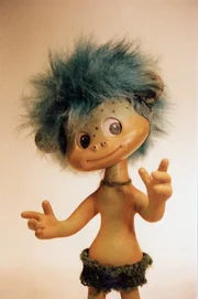 Plumps ist ein Wasserkobold und sehr neugierig.