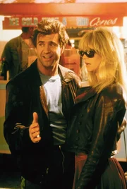 Widerwillig begleitet Marianne (Goldie Hawn) ihren Freund Rick (Mel Gibson) auf seiner Flucht.
