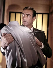 James Bond (Sean Connery)
