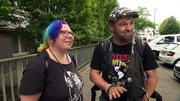 Paddy und Lausi sind nach Köln gereist, um den Christopher Street Day zu feiern. Die Stadt weckt bei beiden viele Erinnerungen. Paddy und Lausi sind nach Köln gereist, um den Christopher Street Day zu feiern. Die Stadt weckt bei beiden viele Erinnerungen.