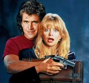 Marianne (Goldie Hawn) und Rick (Mel Gibson) erleben gemeinsam eine turbulente Reise..