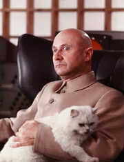 Ernst Stavro Blofeld (Donald Pleasence)