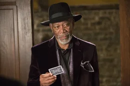 Thaddeus Bradley (Morgan Freeman)