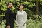 Henry Wilcox (Matthew Macfadyen, l.) und Margaret Schlegel (Hayley Atwell, r.).
