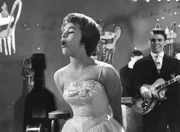 Cornelia Froboess (Conny Bergmann), Peter Kraus (Peter Burg).