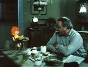 Meister Eder (Gustl Bayrhammer) und Pumuckl. Weiteres Bildmaterial finden Sie unter www.br-foto.de. Meister Eder (Gustl Bayrhammer) und Pumuckl. Weiteres Bildmaterial finden Sie unter www.br-foto.de.