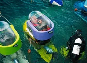 SF unterwegs - Mauritius Moderator Roland Luder in einer Tauchkapsel