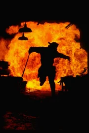 Stephen McCaffrey (Kurt Russell) ist Leiter und Spezialist der h&auml;rtesten Feuerwehrbrigade des Landes.