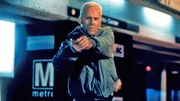 Der "Schakal" (Bruce Willis) ist ein Profikiller und im Auftrag der 'Russen-Mafia' unterwegs...