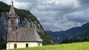 In der kleinen Ortschaft G&ouml;&szlig;l beginnt der Fu&szlig;weg zum Toplitzsee.