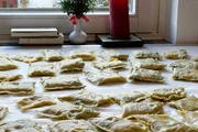 Wie G&ouml;tter speisen Christentum Maultaschen zu Ostern