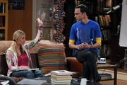 L-R: Penny (Kaley Cuoco), Sheldon (Jim Parsons).