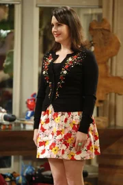 Alan, Evelyn und Walden sind &uuml;ber Roses (Melanie Lynskey) pl&ouml;tzliches Auftauchen &uuml;berrascht. Doch was hat das zu bedeuten?