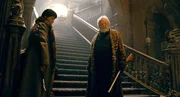 Lawrence Talbot (Benicio del Toro, l.); Sir John Talbot (Anthony Hopkins, r.)