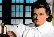 Der verarmte Edelmann Philippe de Sigognac (Jean Marais), als Schauspieler zu Fracass geworden, k&auml;mpft um die Ehre der sch&ouml;nen Isabelle.