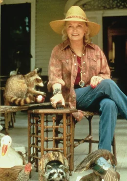 Ramona Calvert (Gena Rowlands)