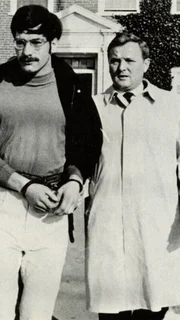 Tony Costa (l.) wurde wegen dreier Morde an jungen Frauen zu lebenslanger Haft verurteilt. Vermutlich waren es jedoch mehr.