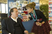 Fanny Reitmeyer (Anke Engelke, r.)