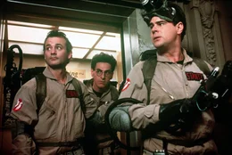 Bill Murray, li. (Dr. Peter Venkman), Harold Ramis (Dr. Egon Spengler), Dan Ackroyd, re. (Dr. Raymond Stantz)Bill Murray, li. (Dr. Peter Venkman), Harold Ramis (Dr. Egon Spengler), Dan Ackroyd, re. (Dr. Raymond Stantz)