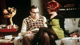 Louis Tully (Rick Moranis) und Janine Melnitz (Annie Potts)