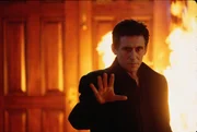 Andrew Kiernan (Gabriel Byrne)