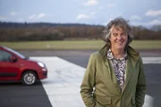 James May schaut sich heute den brandneuen Fiat Panda an.