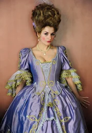 Theresa und Moritz haben am magischen Felsen dieselbe Vision: Sie sehen sich beide als die Helden in einem M&auml;rchen. Theresa (Ines Lutz), die anmutige K&ouml;nigstochter soll von ihrem Vater verheiratet werden.