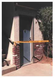 Tatortfoto (au&szlig;en)