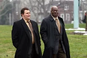 Nick Vera (Jeremy Ratchford, l.) und Will Jeffries (Thom Barry, r.) arbeiten an einem neuen Fall ...