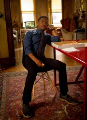 Bell (Jon Michael Hill) steht bald seine Pr&uuml;fung f&uuml;r sein Polizeisergeant-Examen bevor, weshalb ihm Joan und Sherlock geh&ouml;rig auf den Zahn f&uuml;hlen, um ihn auf das Examen vorzubereiten ...